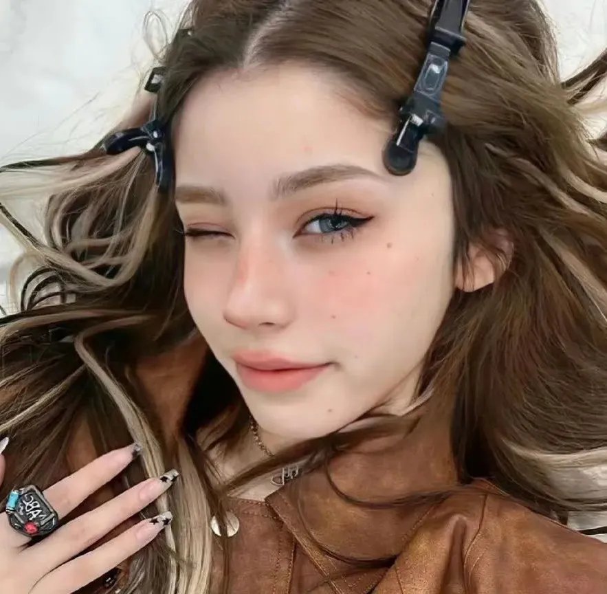 秘窗